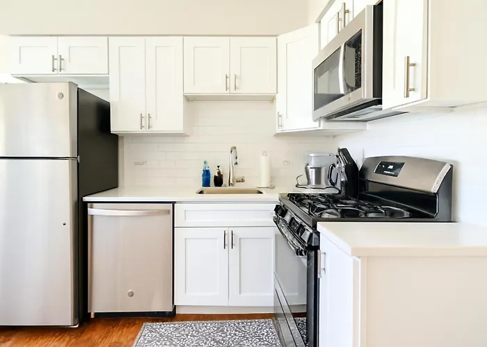 2br Private Near Airport&cafés Des Plaines