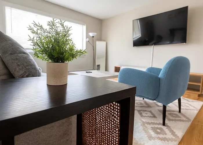 2br Private Near Airport&cafés Des Plaines