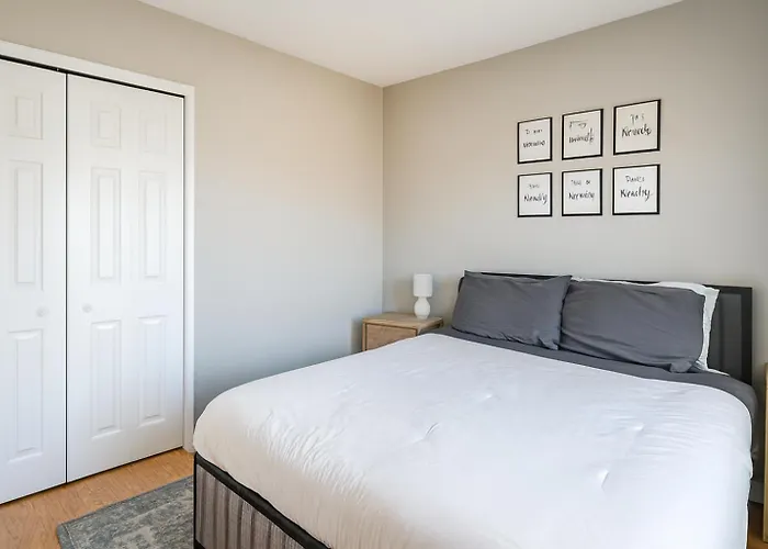 2br Private Near Airport&cafés * Des Plaines