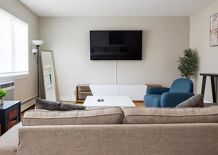 2br Private Near Airport&cafés *